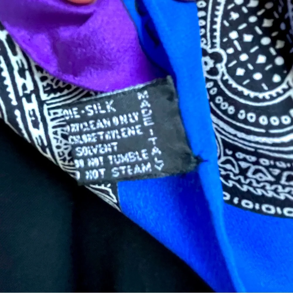 New vintage multicolored Versace large silk scarf